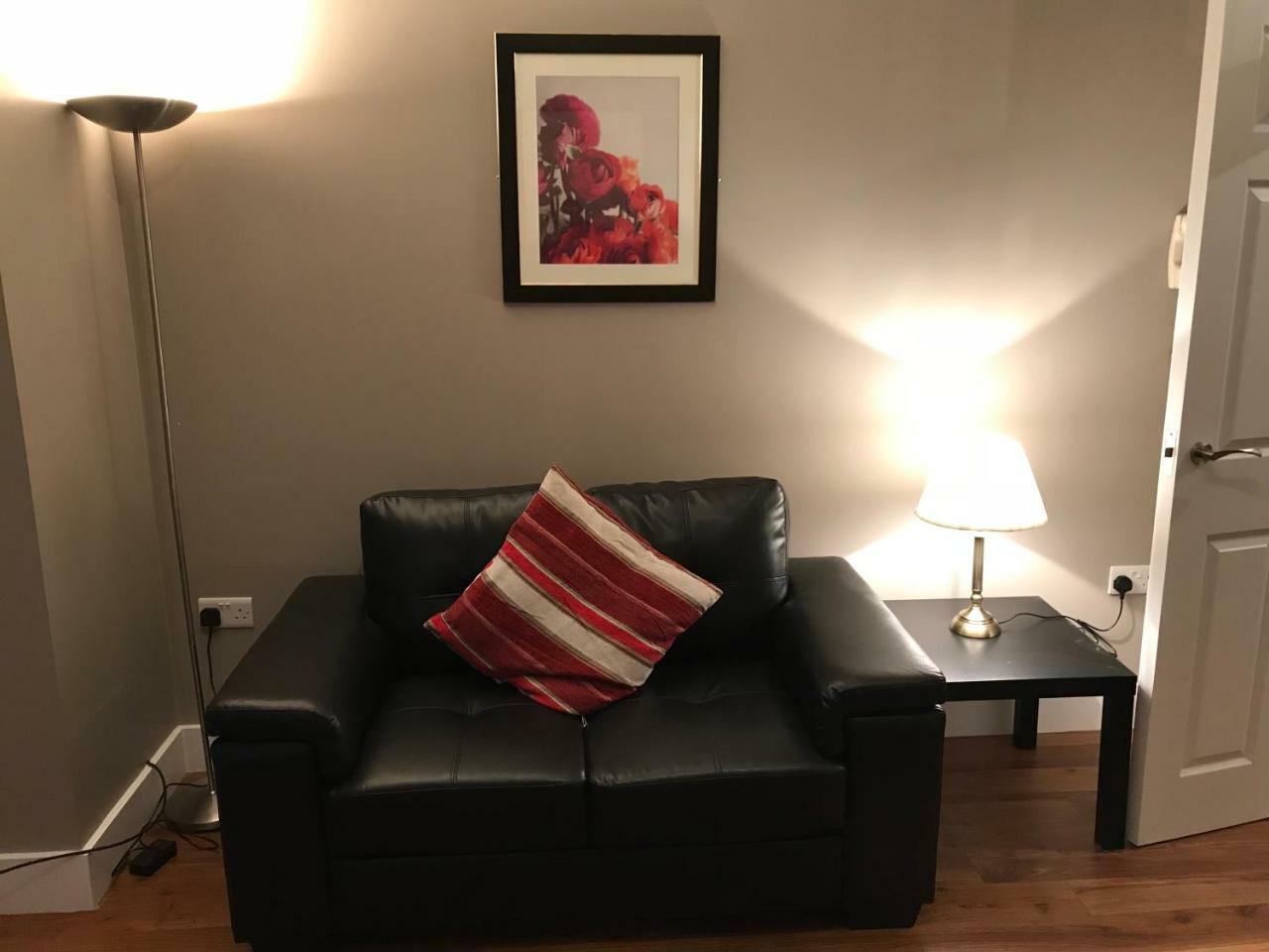 Oakbrooke Apartment *